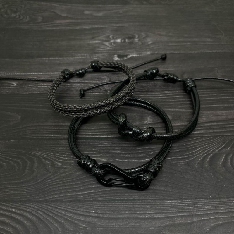 Gelang Pria Satu Set Tali Kulit Paracord Warna Hitam Waterproof Model Kaitan Besi