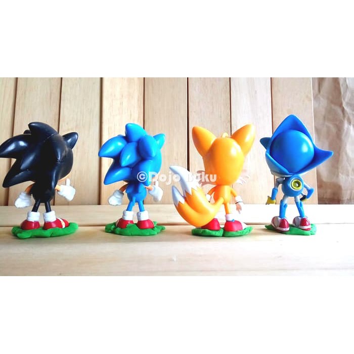 Set Figure Sonic The Hedgehog Tails Shadow Metal Sonic ( 4 Karakter )