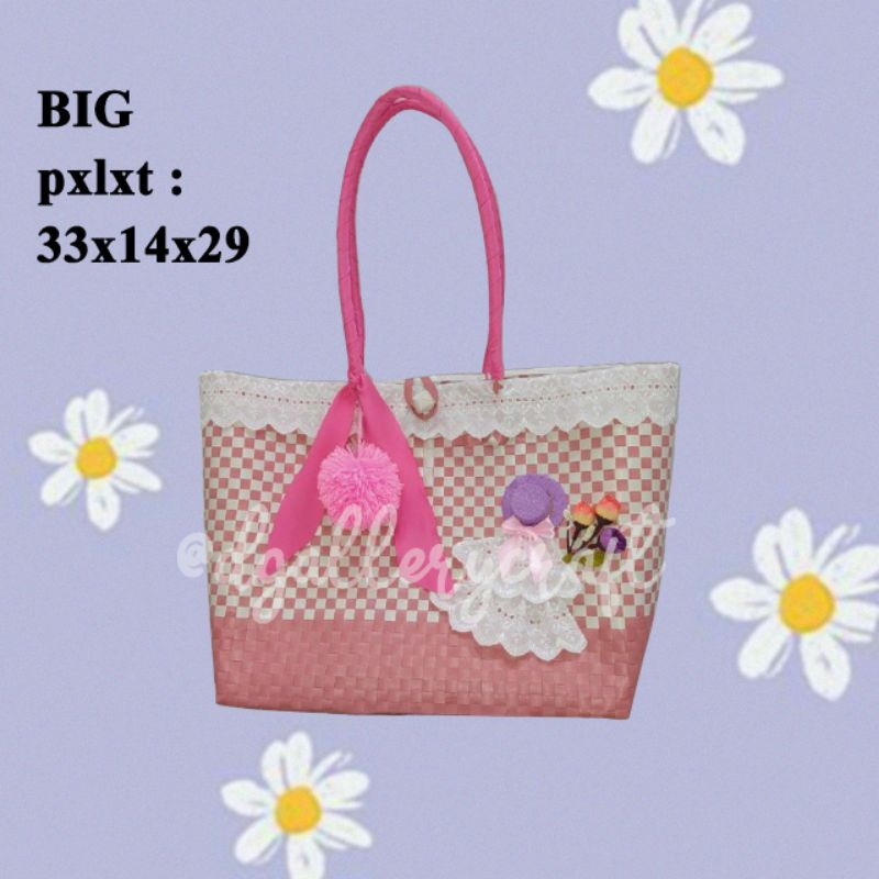 Tas anyaman plastik buat belanja dan bekal