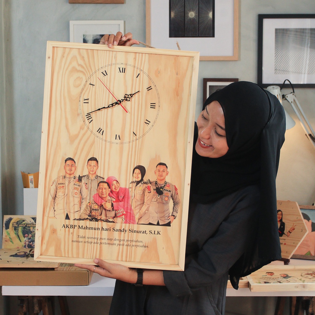 Jual Jam Dinding Kayu Custom ukuran Besar - Kado Farewell Unik Hadiah