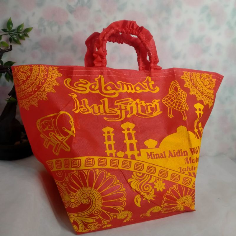 

Tas parcel lebaran hari raya idul Fitri uk. 22x22