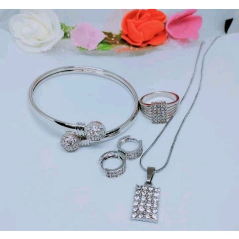 perhiasan set wanita dewasa perhiassn set titanium silver anti karat