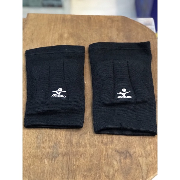 KNEE BUSA LUTUT PELINDUNG DEKER