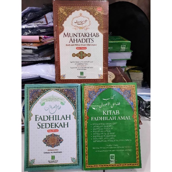 Hemat Set Kitab Paket 3 Buku Panduan Taklim: Fadilah Amal, Fadilah Sedekah, dan Muntakhab Hadits Set