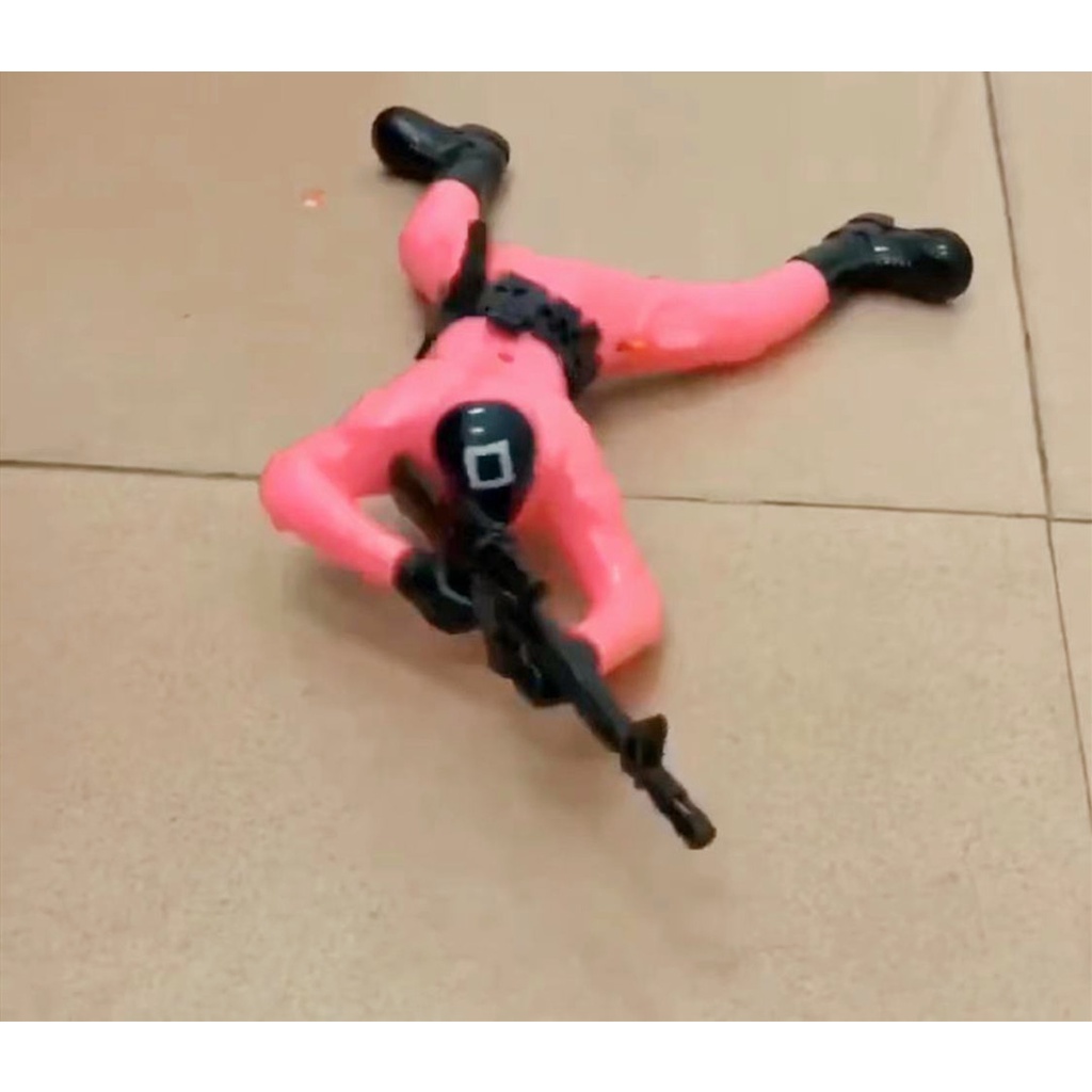 [FUNNY]Mainan Tentara Squid Game Lampu Dan Berbunyi/ Crawling Squid Game Soldier