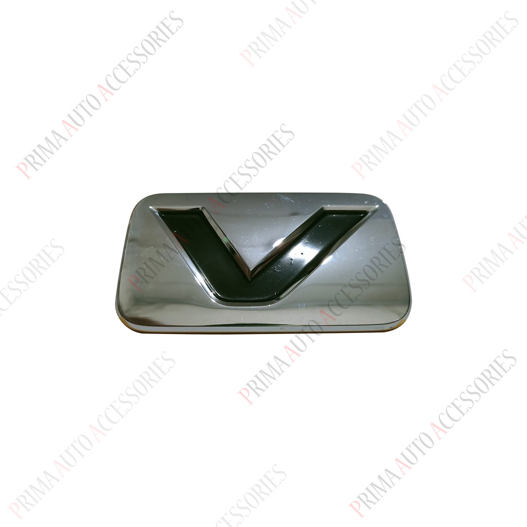 Logo Emblem Mobil Innova huruf V Chrome