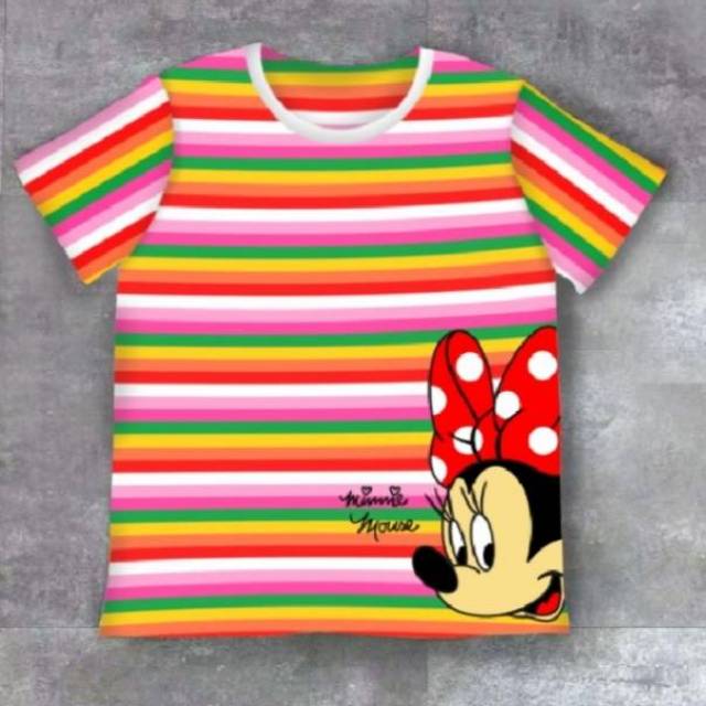 T-shirt salur pelangi Minnie