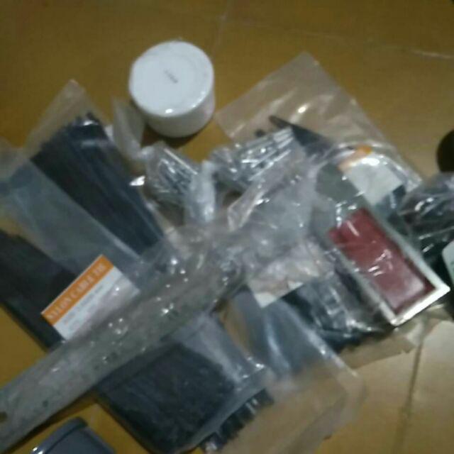 Paku Rivet Ukuran 4 X 11 Mm. Dijual Per Bungkus Isi 35 Pcs