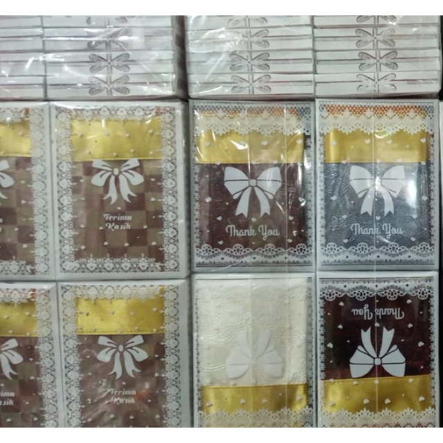 Souvenir Pouch Golden Packing Mika Motif