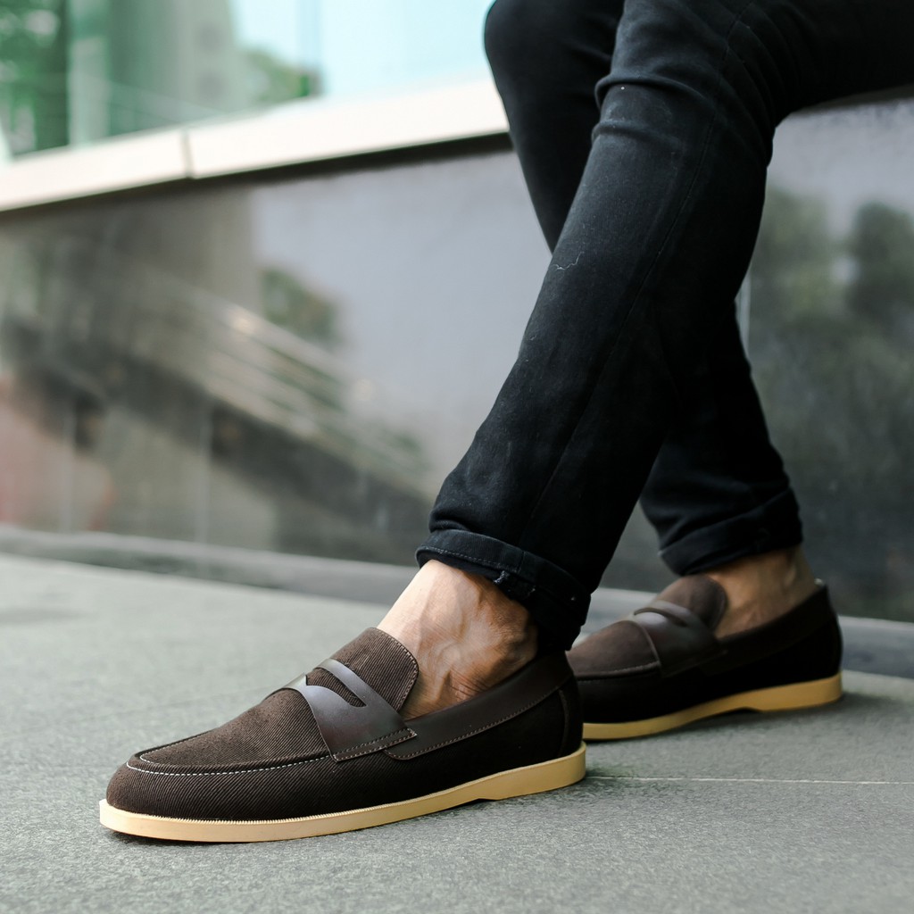 ELVRA Footwear - Sepatu Pria Sepatu Loafers Sepatu Kasual Casual Sepatu Kanvas Canvas - Flow Brown Cream