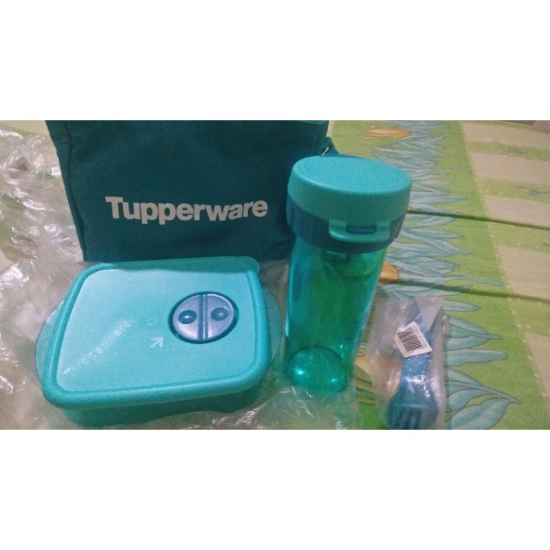 

Tupperware lunch box set multifungsi ori