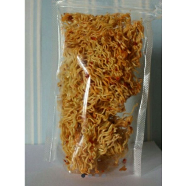 

mie kremess pedas gurih enak