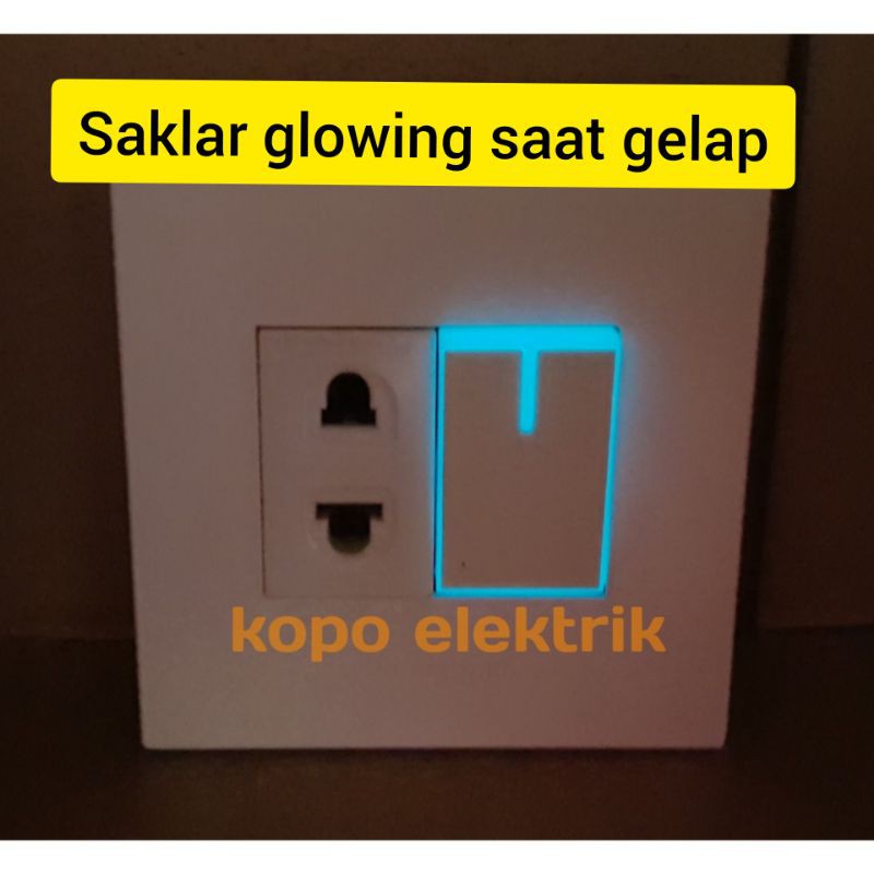 Panasonic Style White Saklar Engkel + Stop Kontak Universal 1 gang Tanam