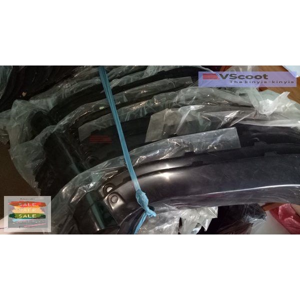 Suzuki Crystal Legshield Legsil legshil tengah original baru