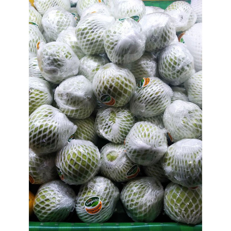 

Jambu Crystal