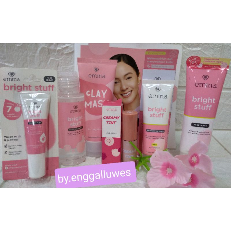 

PAKET KADO/HEMPERS SKINCARE EMINA BRIGHSTUF