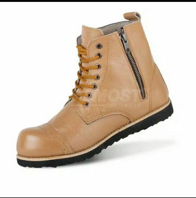 SEPATU SAFETY SEMI BOOTS ALMOST PRIA KULIT BOOT SAVETY BUT SEPTI BUTS SEVTI