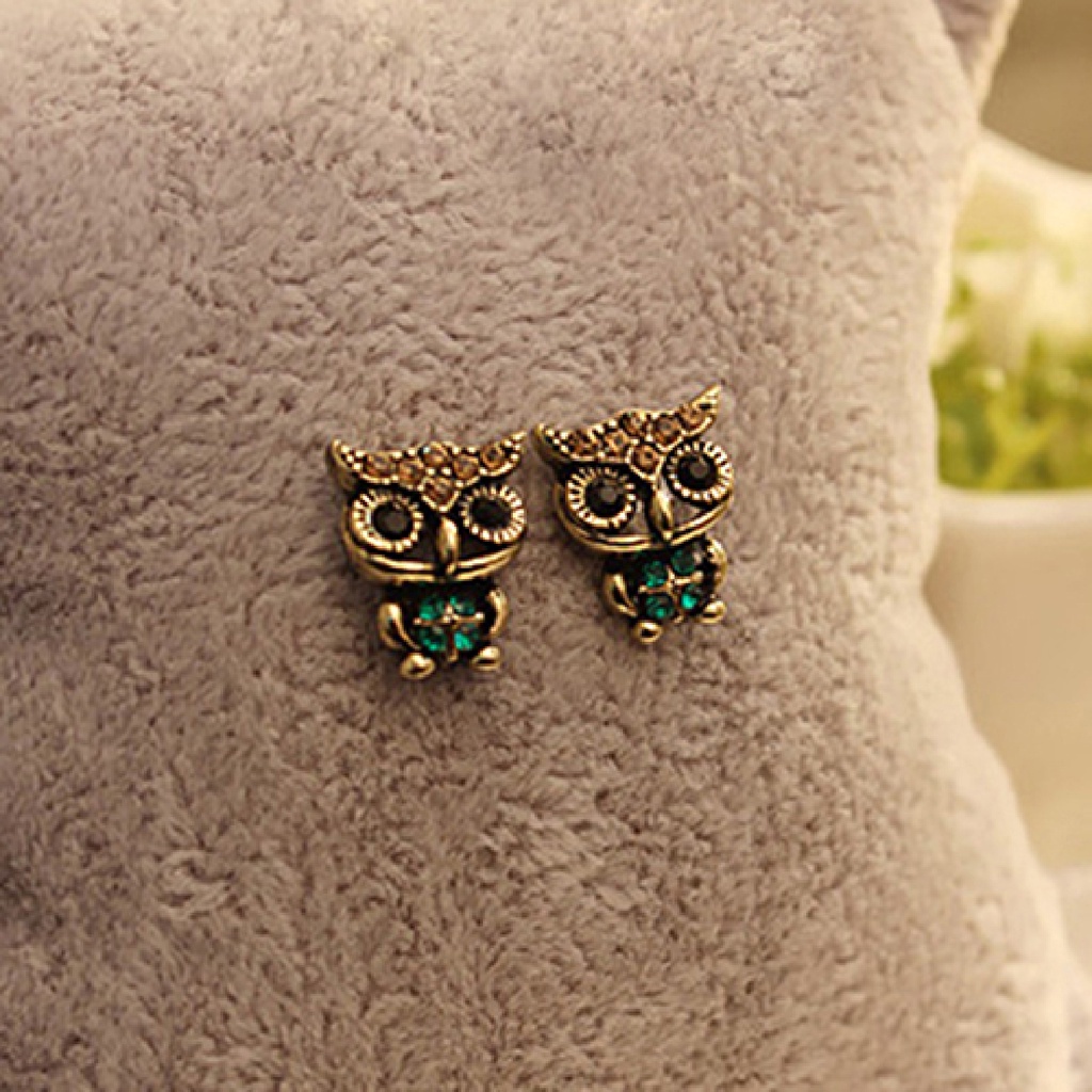 1 Pasang Anting Stud Bentuk Hewan Burung Hantu Bahan Alloy Gaya Vintage Untuk Wanita