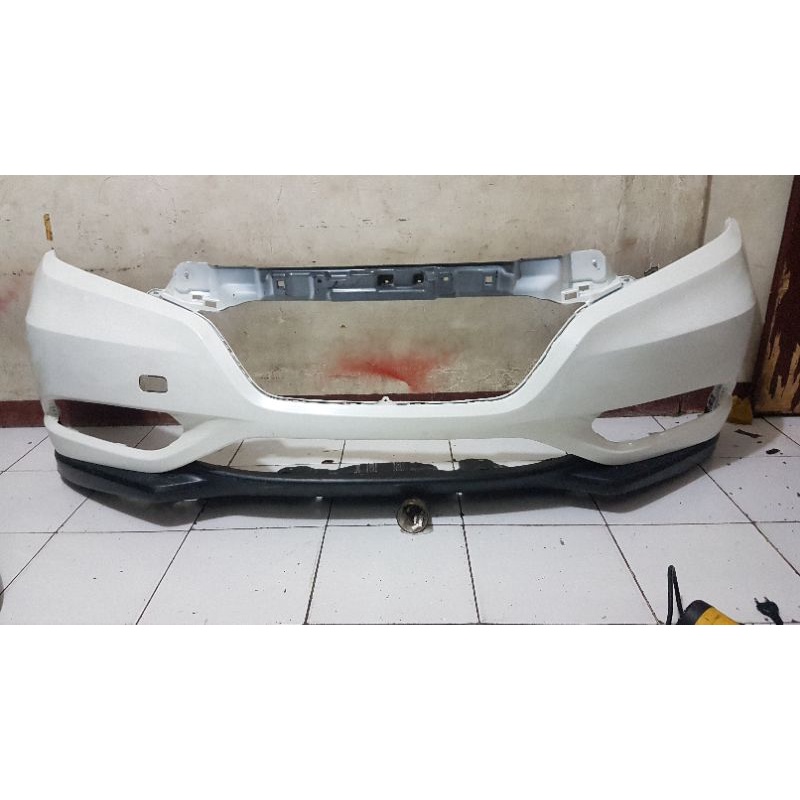 bumper honda hrv 2016