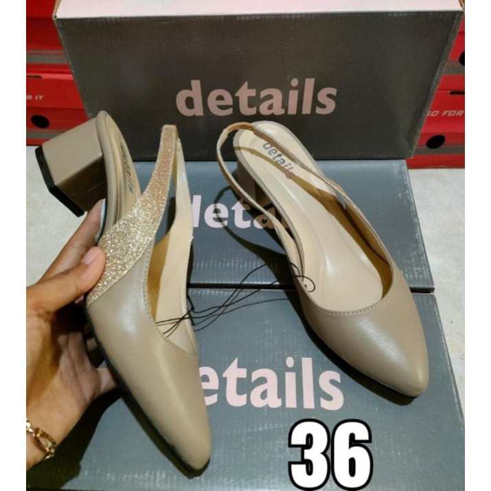 (WAJIB TANYA STOK) Sandal heels wanita details size 36
