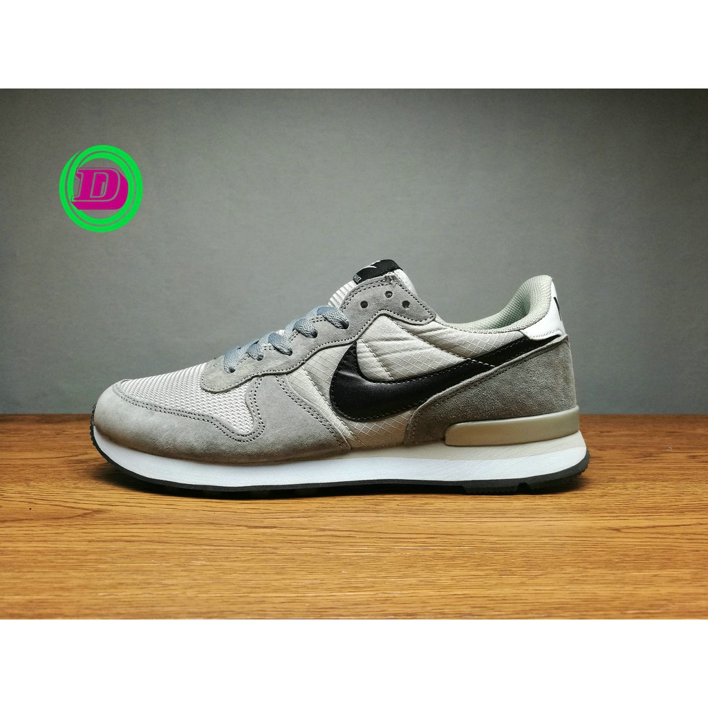 grey nike internationalist womens