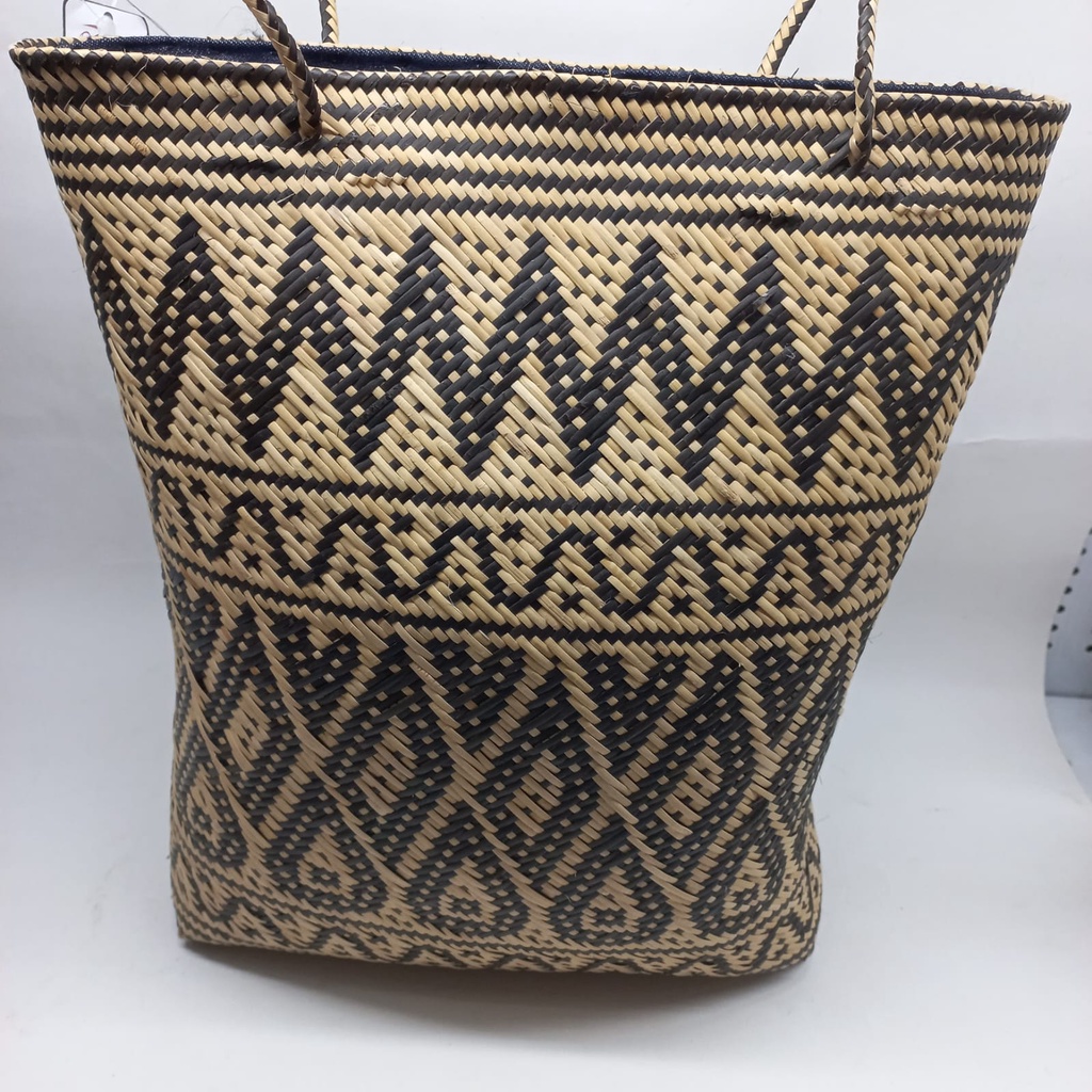 Tas Rotan Besar