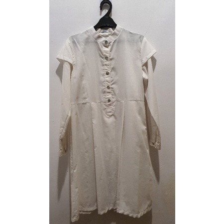preloved tunik warna putih