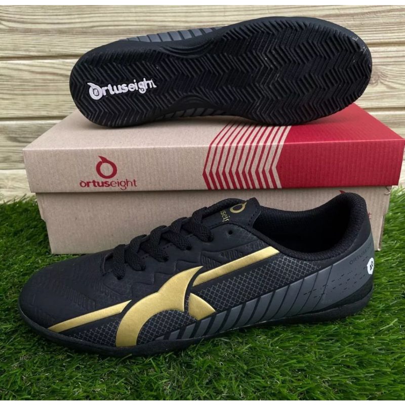 Sepatu futsal anak dan dewasa Orts hitam termurah