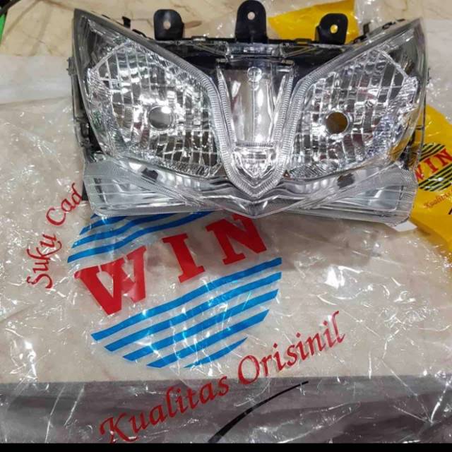 Reflektor lampu depan vario 125 tahun 2012 2014