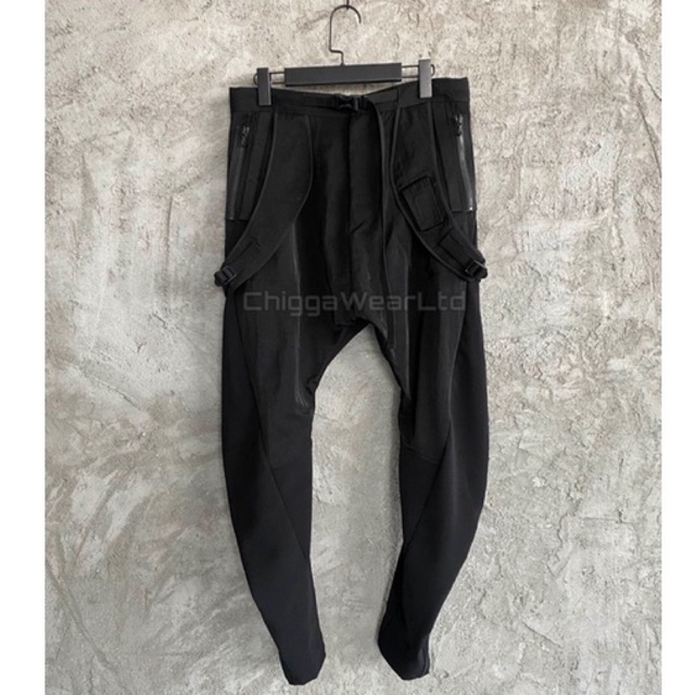 CHIGGAJULIUS MultiPocket Pants SS21