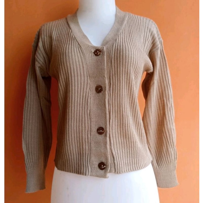 Aira Regin Cardigan Rajut - Crop Cardy kekinian - Cardigan Rajut model terbaru - Cardigan Rajut kekinian - Cardigan Rajut Terkini - Sweater Rajut Cardigan Premium -  Cardigan Rajut Kancing Batok