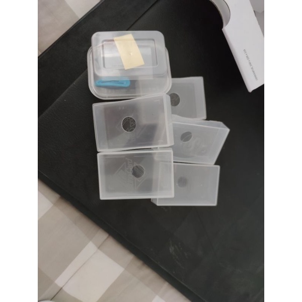 

Kotak Kartu Nama Preloved