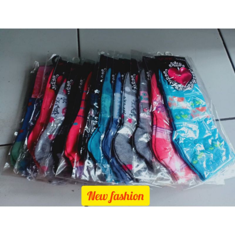 KAOS KAKI PENDEK MOTIF (mata kaki love)