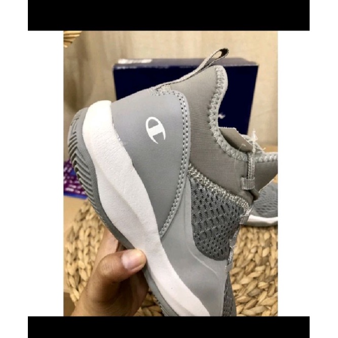 Sepatu champion anak original