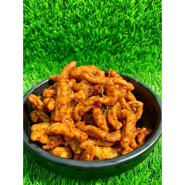 

usus Krispy bumbu daun jeruk rasa pedas manis