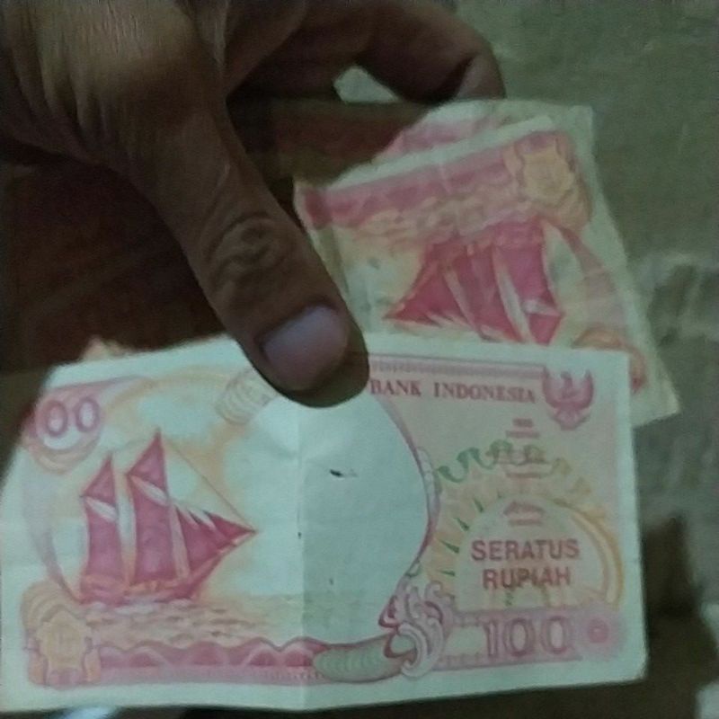 uang kertas 100 tahun 1992