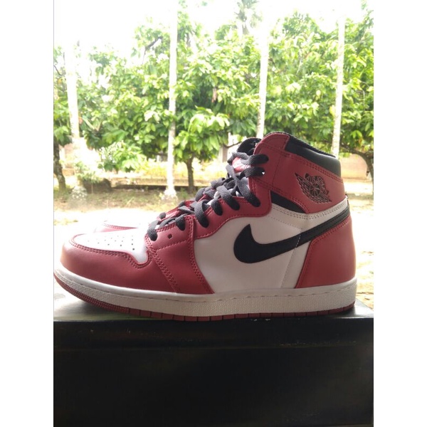 Air Jordan 1 Retro High Chicago 43 (second)