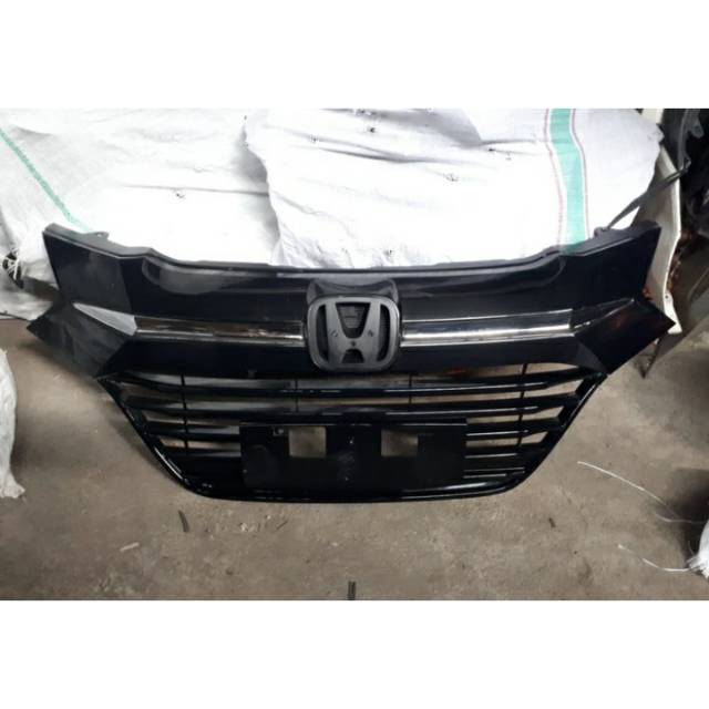 Grill honda hrv