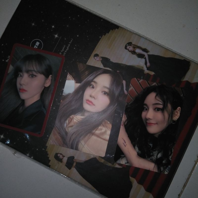 PC LOONA Jinsoul Set (Preorder Benefit MMT # + 12:00 Era, Preorder Benefit Lightstick)