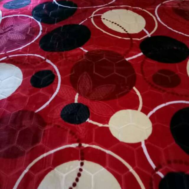 Karpet Malaysia Uk. 200cm x 200cm, Tebal 3 cm