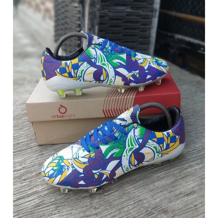 Sepatu Bola Ortus Catalyst Bima