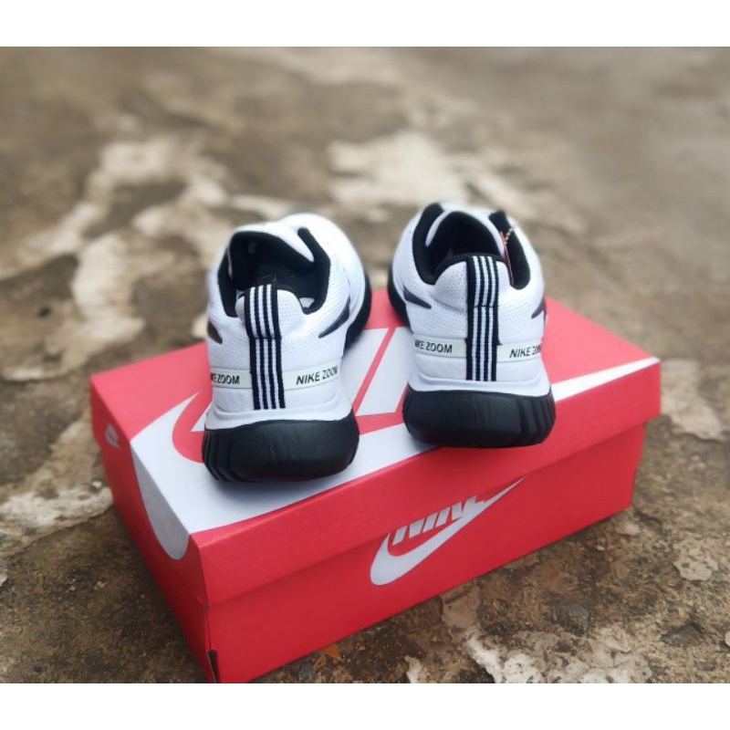 Sepatu Wanita Nike Running Putih terbaru Sepatu Olahraga