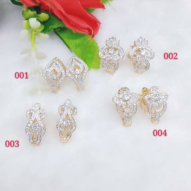 Anting-anting Permata 001-004