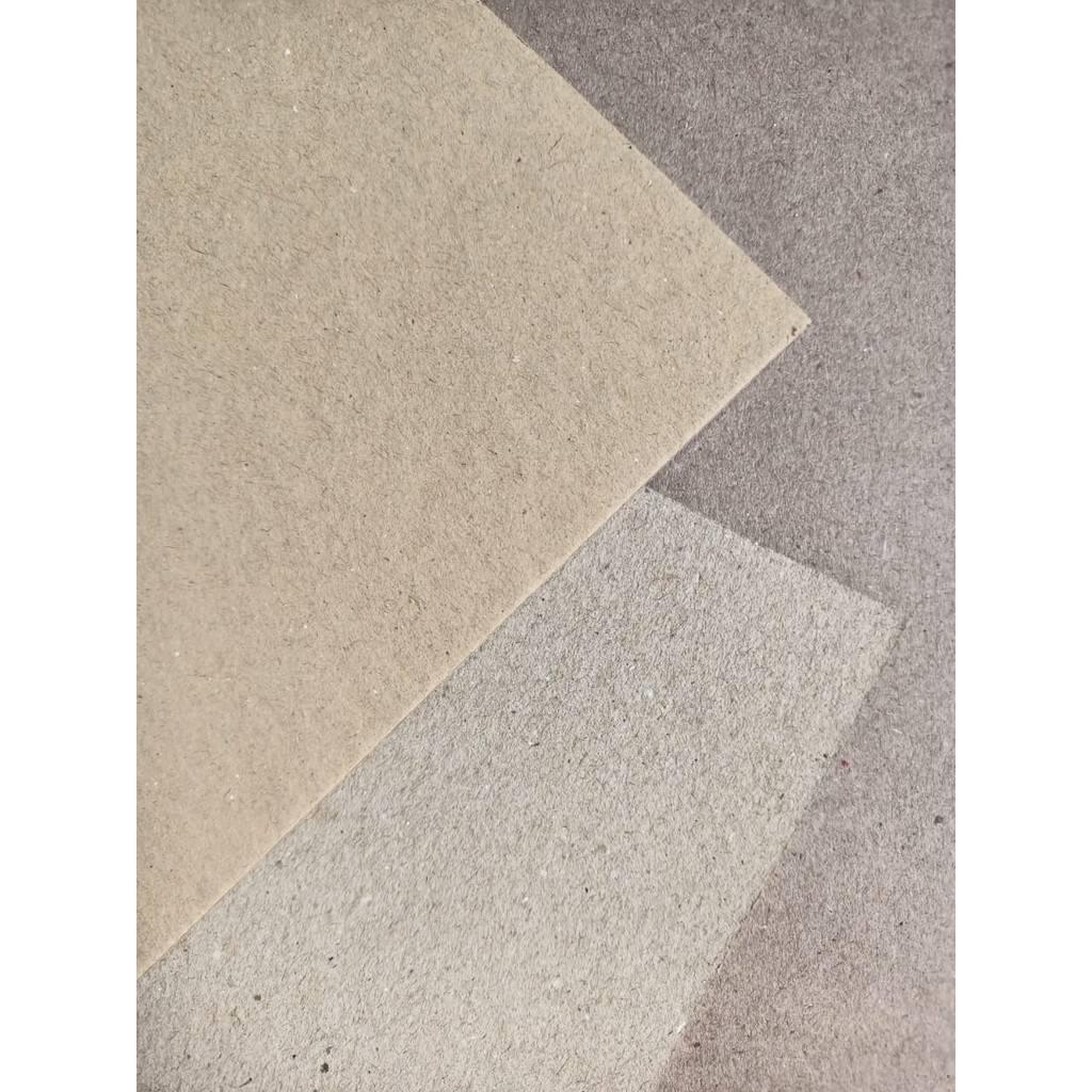 

Kertas Karton Board Tebal 1,5mm Ukuran A6 10,5x14,8cm