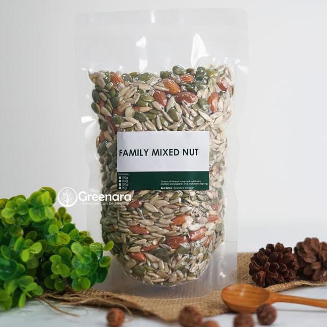 

239i family mixed nuts 500gr / almond / sunflower seed / pumpkin seed 58y6
