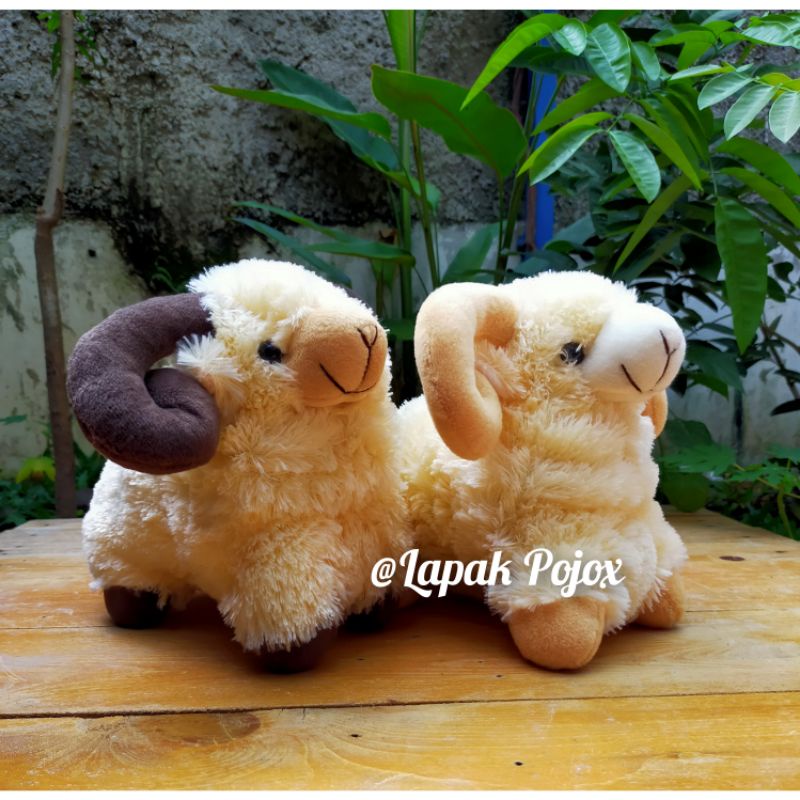 Boneka Domba Tanduk Murah size S
