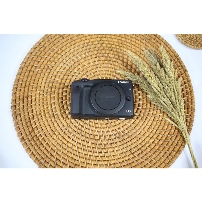 CANON EOS M3 FULLSET SEPERTI BARU-8