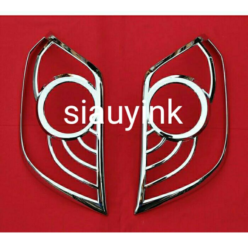 Garnish lampu belakang Agya Ayla 2013 2014 2015 2016 exclusive Chrome  hitam JSL