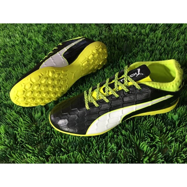 Sepatu Futsal Puma EvoTOUCH 3 TF - Black Safety Yellow