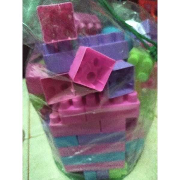 Mainan anak lego besar